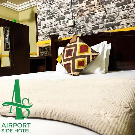 Airport Side Hotel Accra Exterior photo